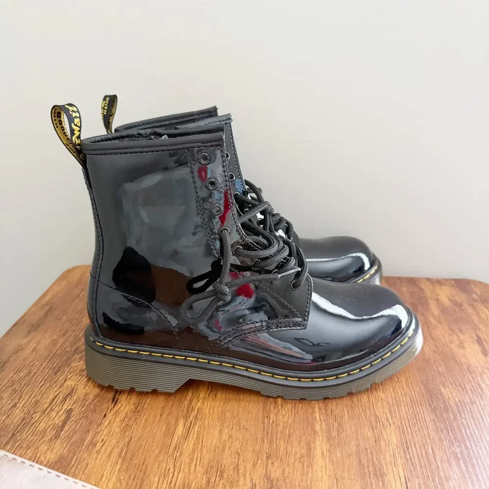 NEW Dr. Martens 1460 Patent Leather Lace Up Combat Boots Black Women's Size 6 - Picture 11 of 13